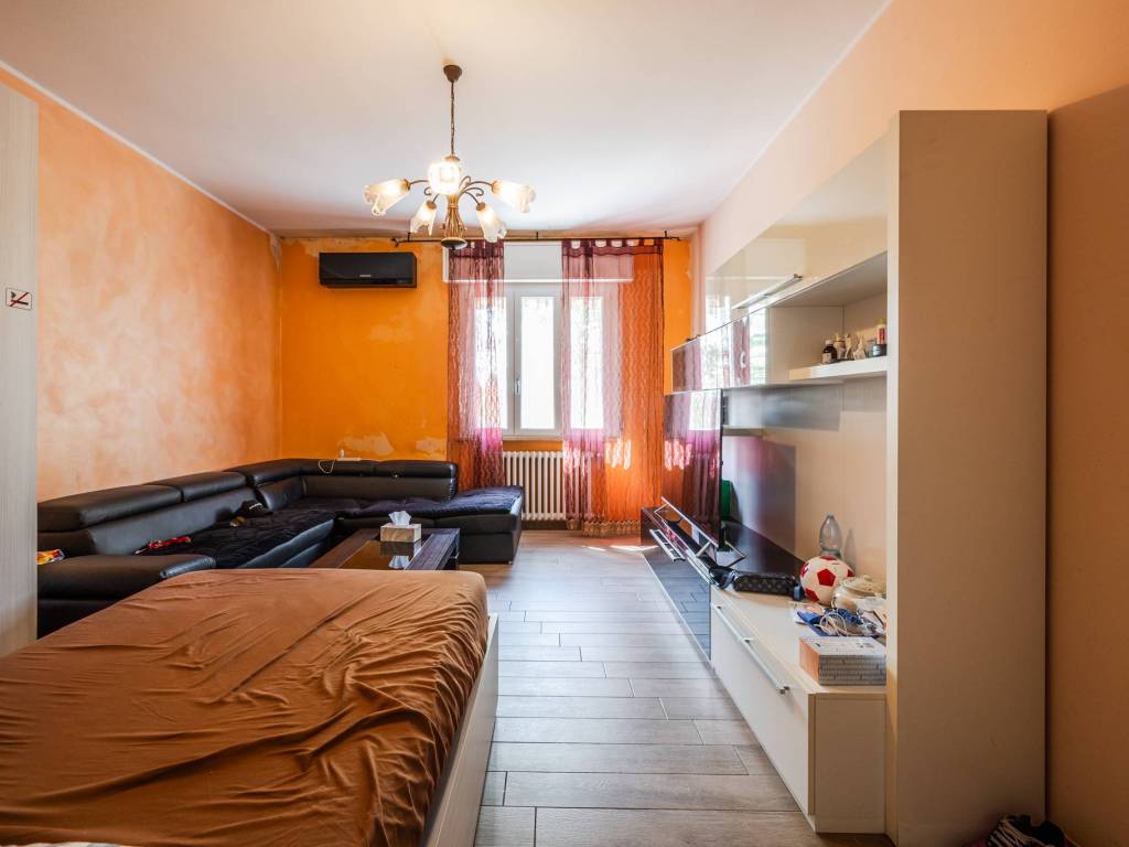 Appartamento a Casalgrande in Via Leopoldo Reverberi - Foto 4