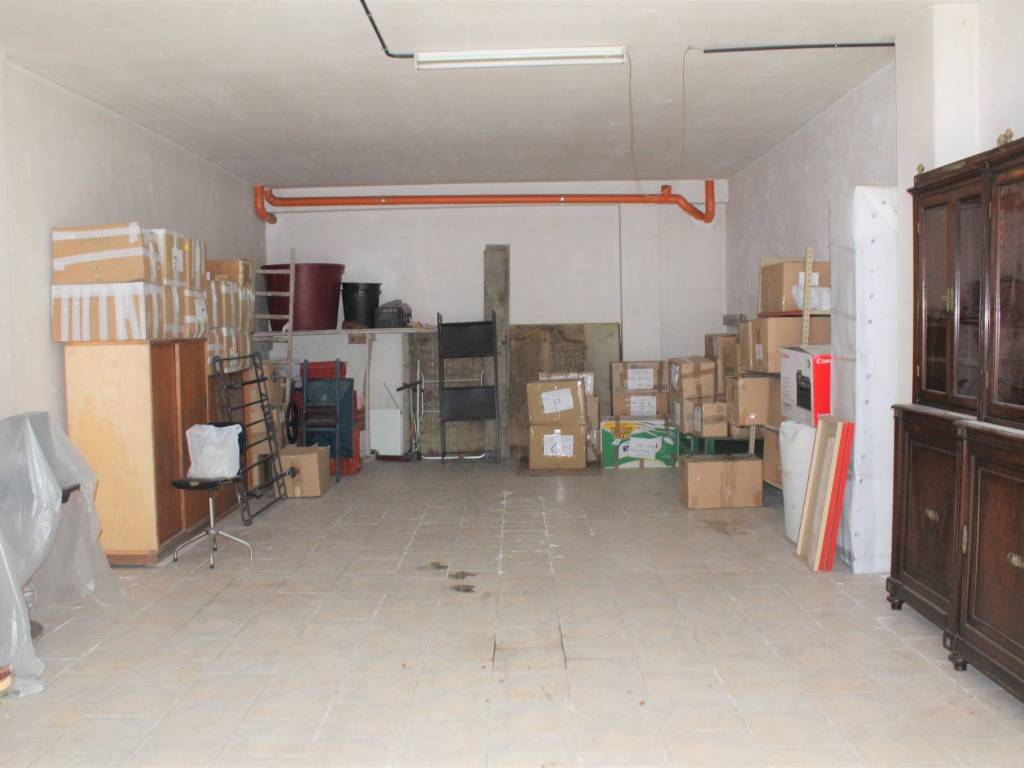 Box / garage a Santeramo in colle - Foto 2