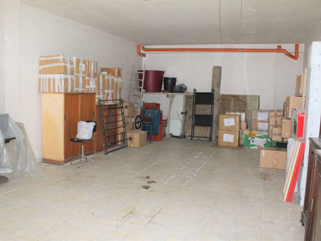 Box / garage a Santeramo in colle - Foto 3