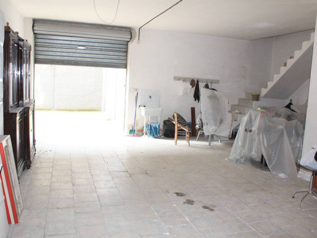 Box / garage a Santeramo in colle - Foto 4