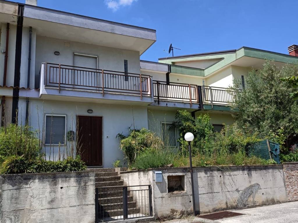 Villetta a schiera a San michele di serino - Foto 3