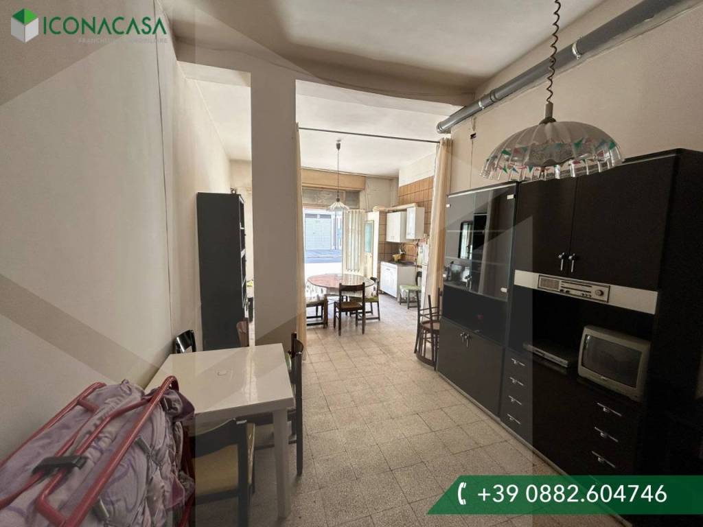 Box / garage a San severo in Via Lucera, 73 - Foto 2