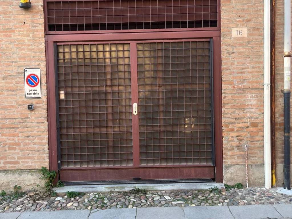 Box / garage a Ferrara in Via Della Ghiara - Foto 4
