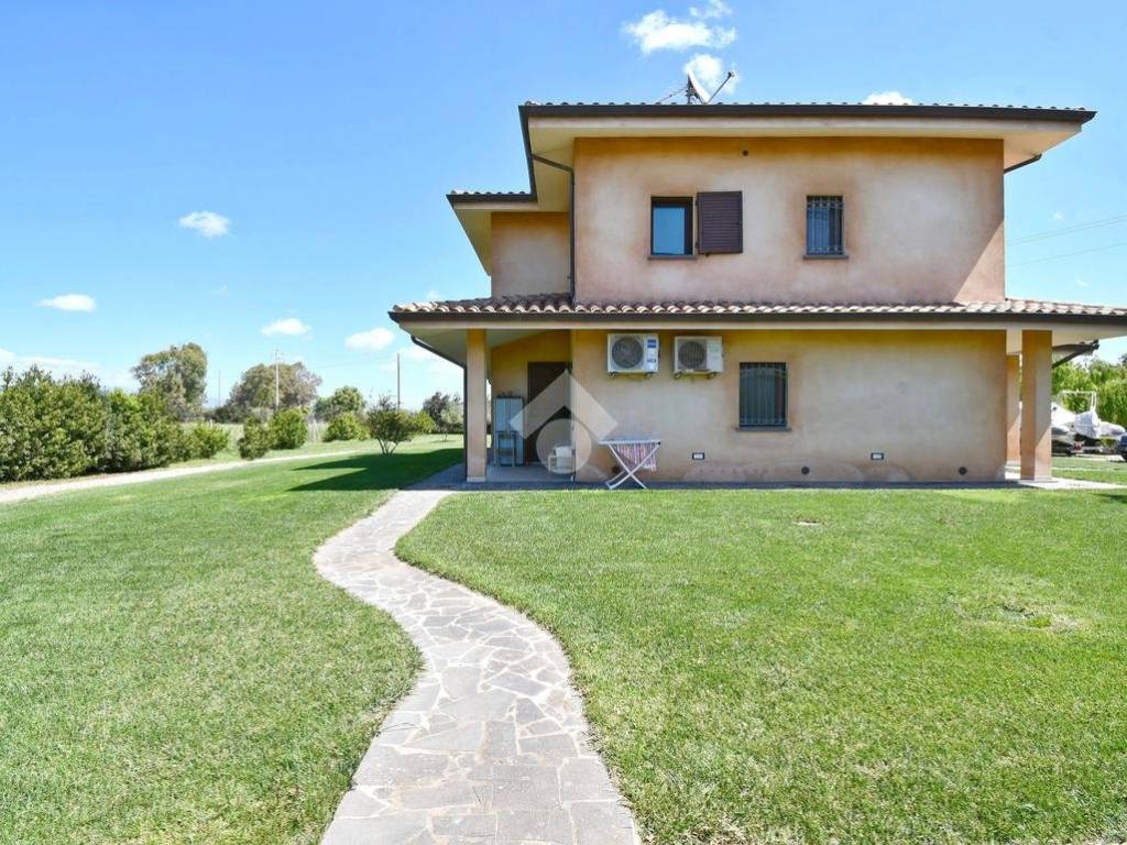 Villa a Oristano in Strada Provinciale 60 - Foto 2