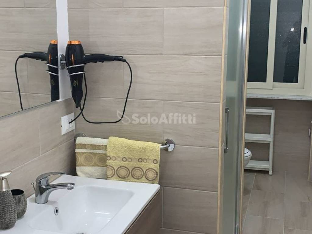 Appartamento a Giardini-naxos in Via Vittorio Emanuele, 352 - Foto 2