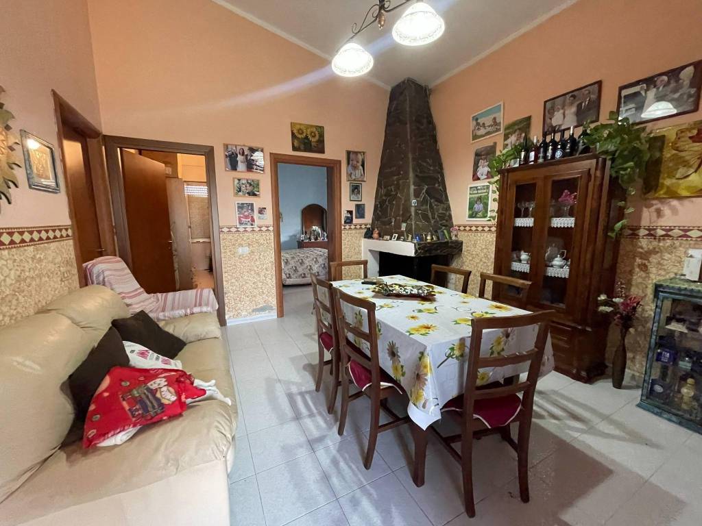 Casa indipendente a Decimoputzu in Strada Comunale Decimoputzu Villacdr - Foto 2