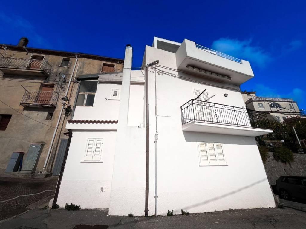 Casa indipendente a Ispani in Via Armando Diaz - Foto 3