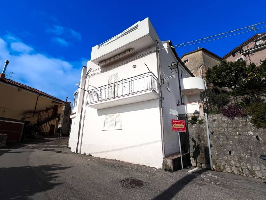 Casa indipendente a Ispani in Via Armando Diaz - Foto 4