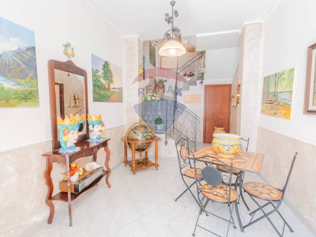 Casa indipendente a Cinisi in via Pietro Sbacchi, 70 - Foto 3