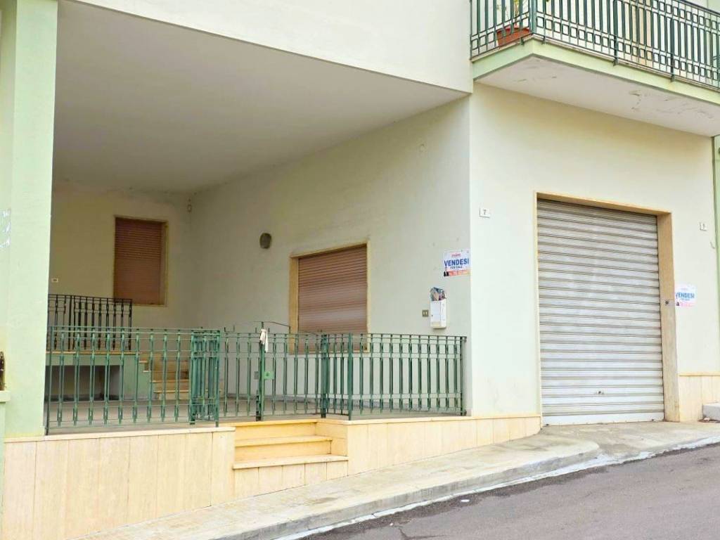 Casa indipendente a Parabita in Via della Repubblica, 7 - Foto 3