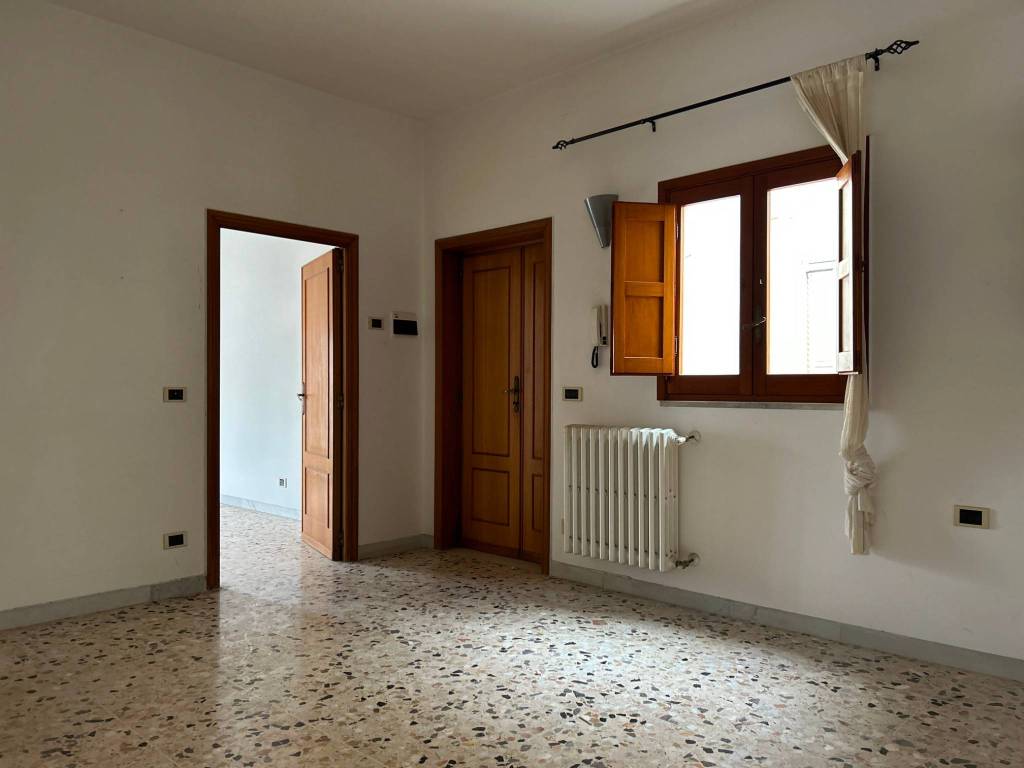Appartamento a Grottaglie in Piazza San Ciro - Foto 3