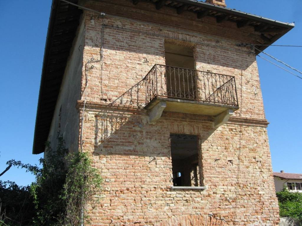 Rustico / casale a Belveglio in bricco - Foto 3