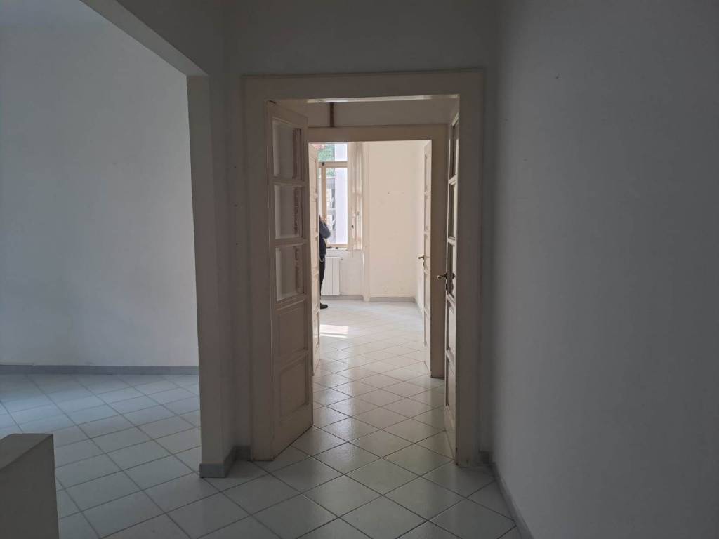 Appartamento a Salerno in Via Michele De Angelis - Foto 3