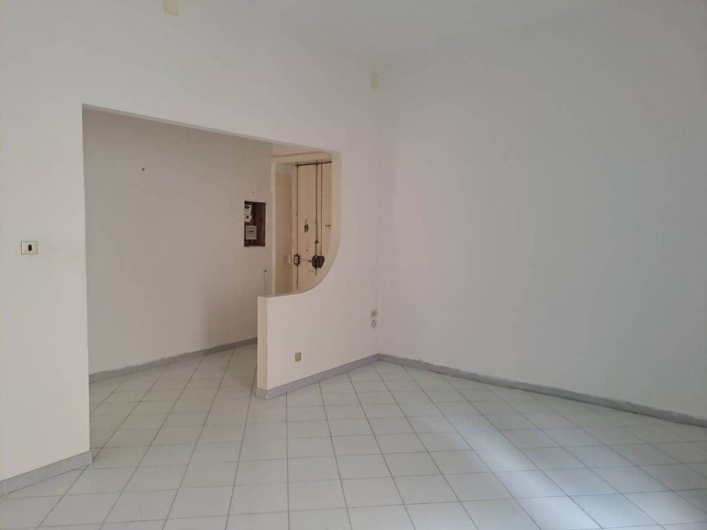 Appartamento a Salerno in Via Michele De Angelis - Foto 4