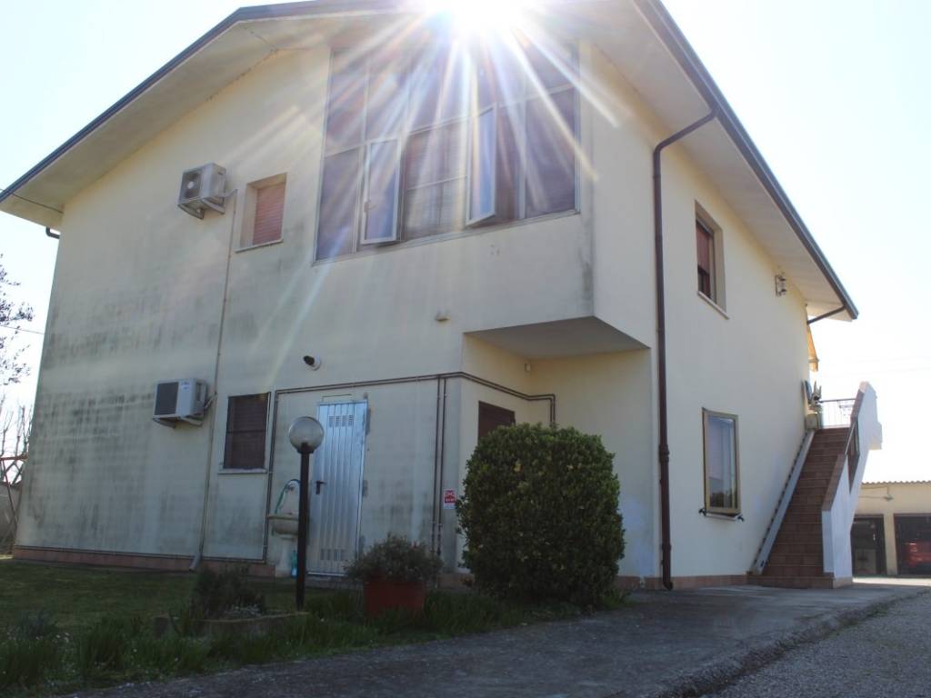 Villa a Stienta - Foto 3