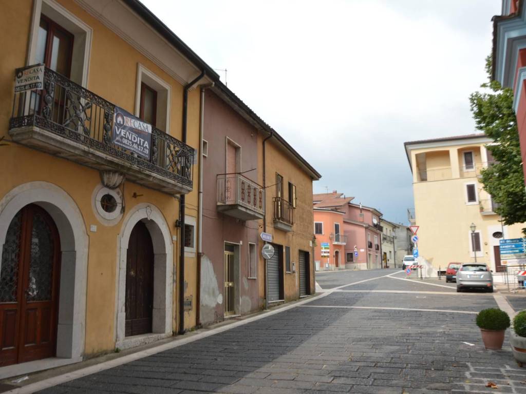 Casa indipendente a Manocalzati in Via Del Carmine - Foto 2