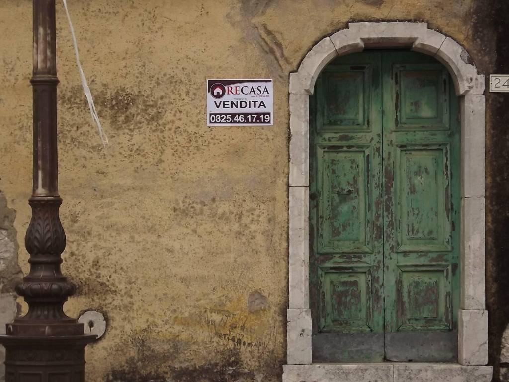 Casa indipendente a Montefalcione in via S. Antonio Abate - Foto 2