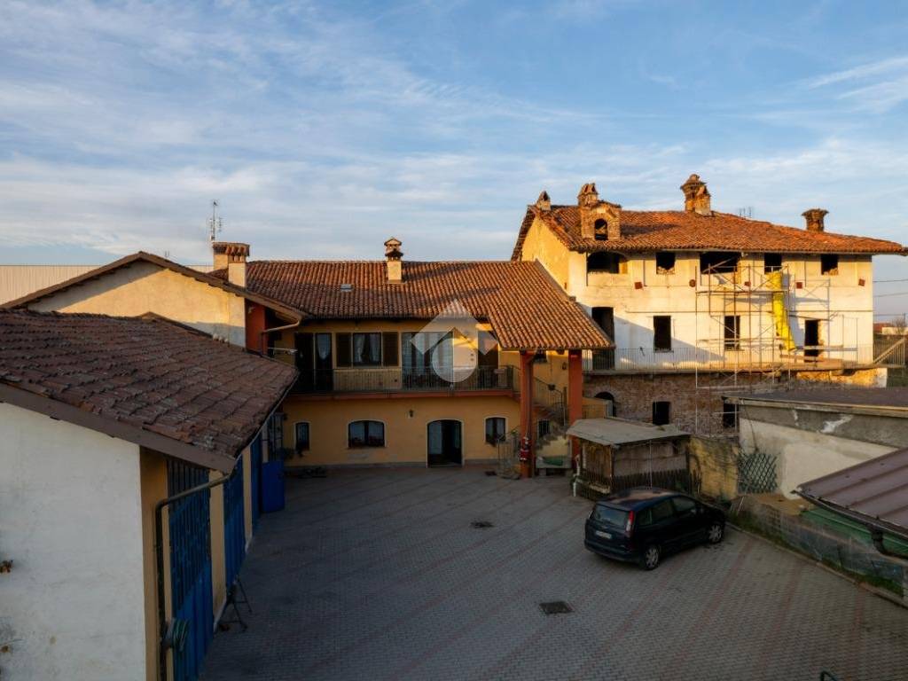 Casa indipendente a Verzuolo in Via Falicetto, 88 - Foto 3