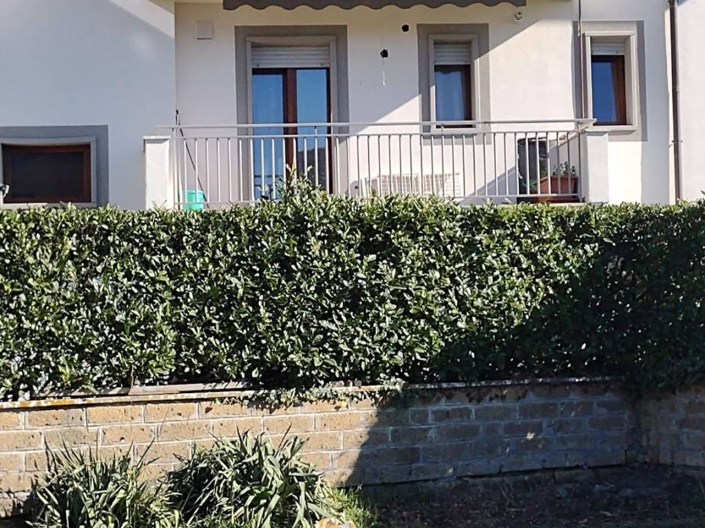 Appartamento a Montefiascone in Via Giacomo Matteotti - Foto 4
