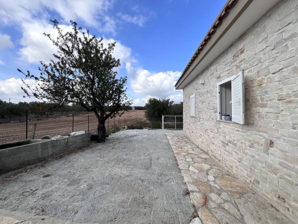 Villa a Corato in Strada Provinciale Bisceglie alla Ruvo-Corta - Foto 4