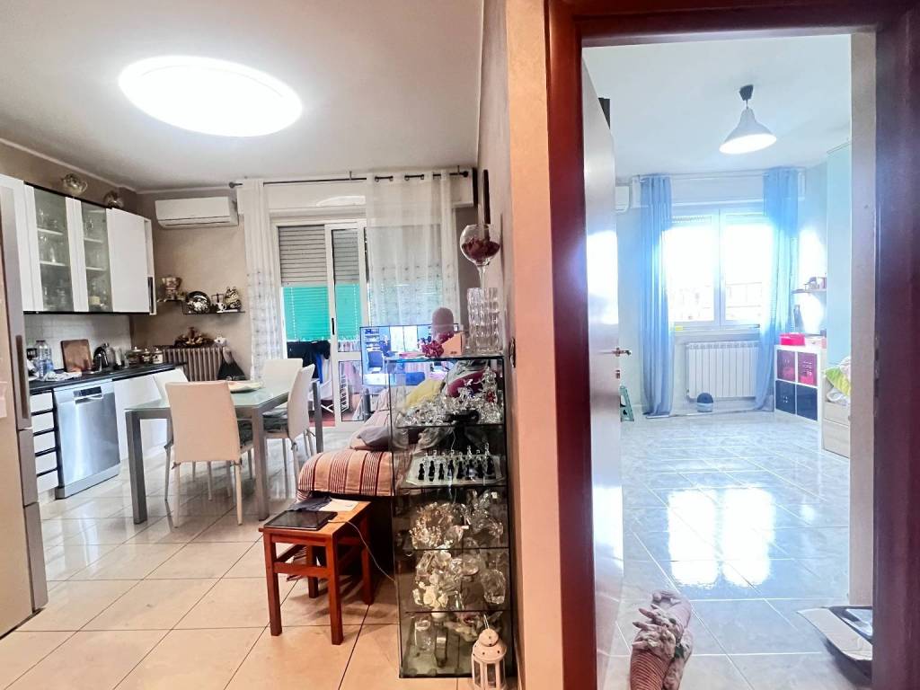 Appartamento a Milano in Via Demonte, 3 - Foto 1