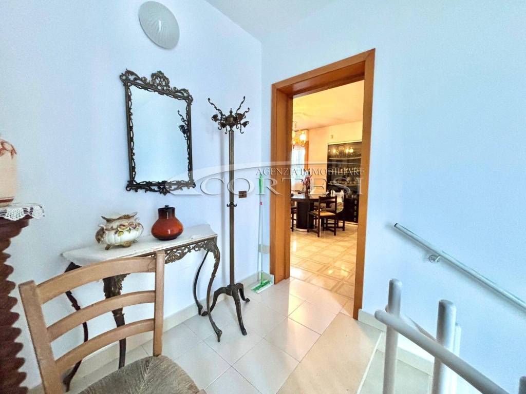 Appartamento a Senigallia in Strada Intercomunale San Silvestro - Foto 2