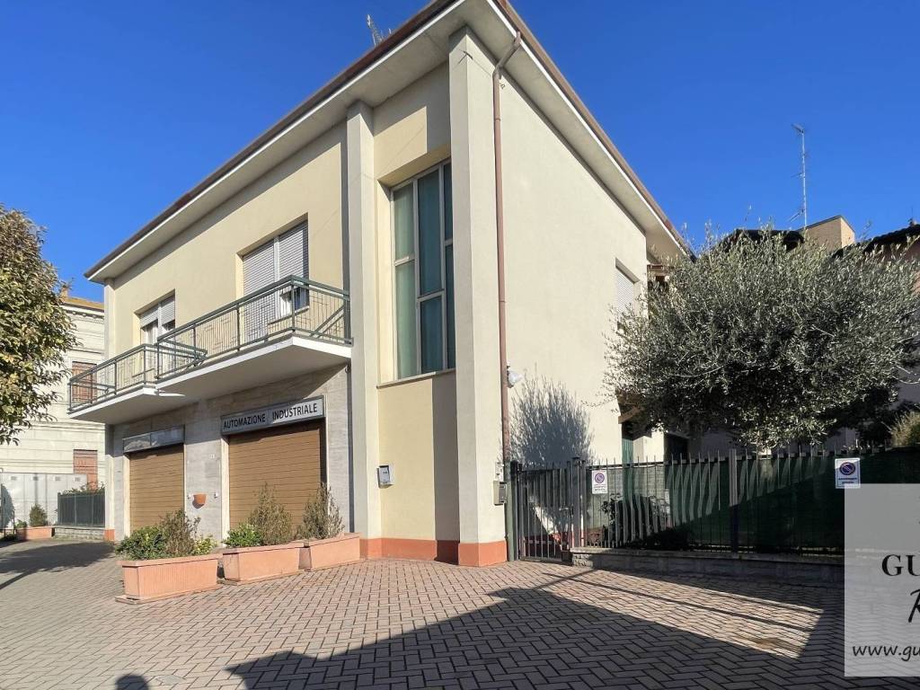 Villa a Cento in Via Alberelli, 1 - Foto 5