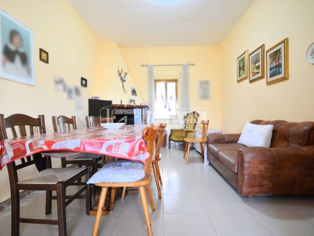 Villa a Gioia del colle in Strada Vicinale Pavoncelli - Foto 4