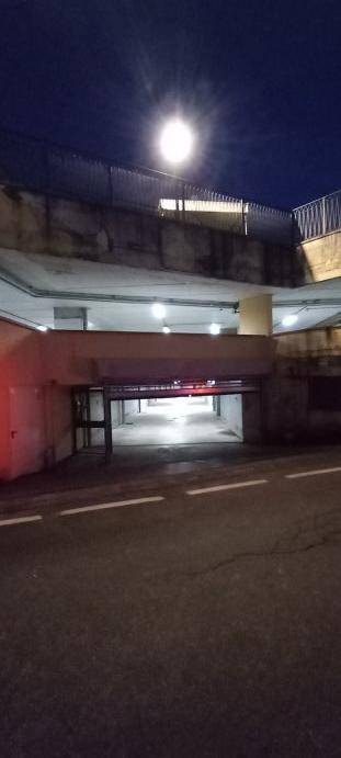 Box / garage a Varallo in Piazza Gaudenzio Ferrari - Foto 5