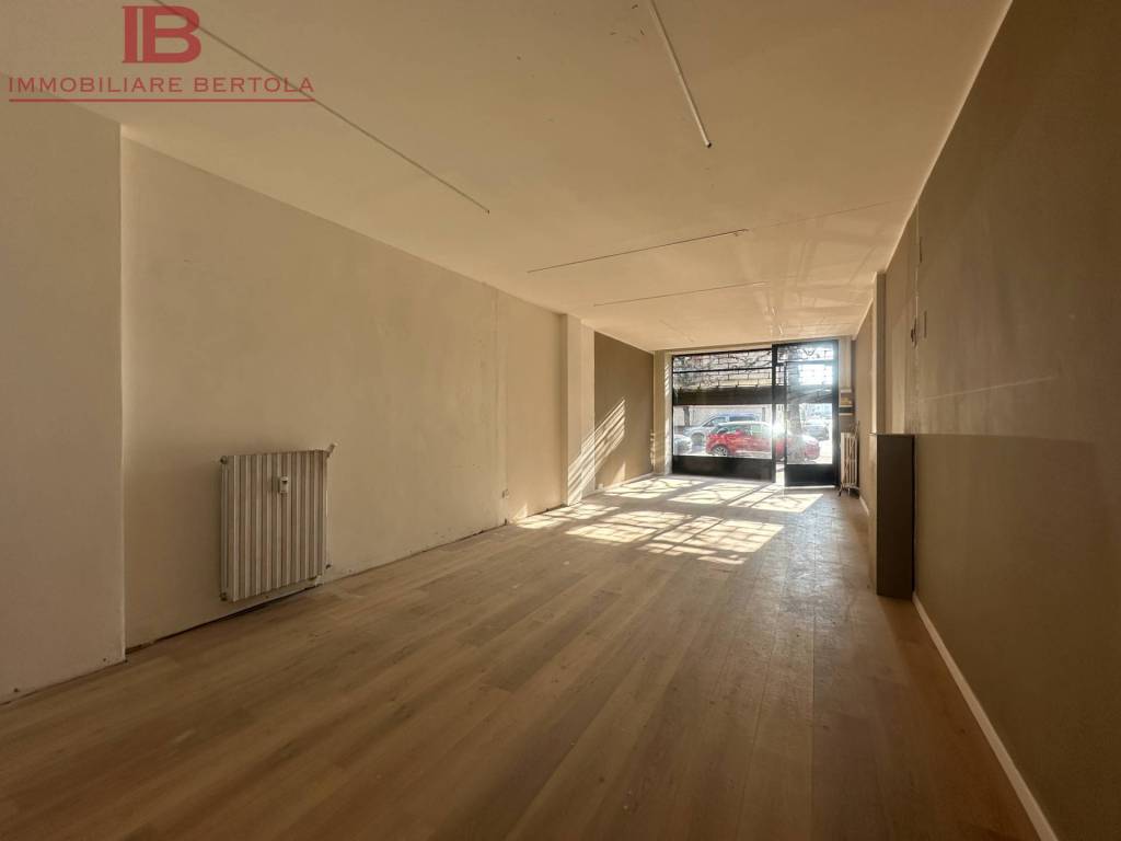 Immobile a Cuneo in corso vittorio emanuele secondo, 23 - Foto 5