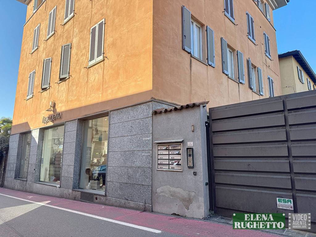 Appartamento a Merate in Via Giuseppe Parini, 3 - Foto 2