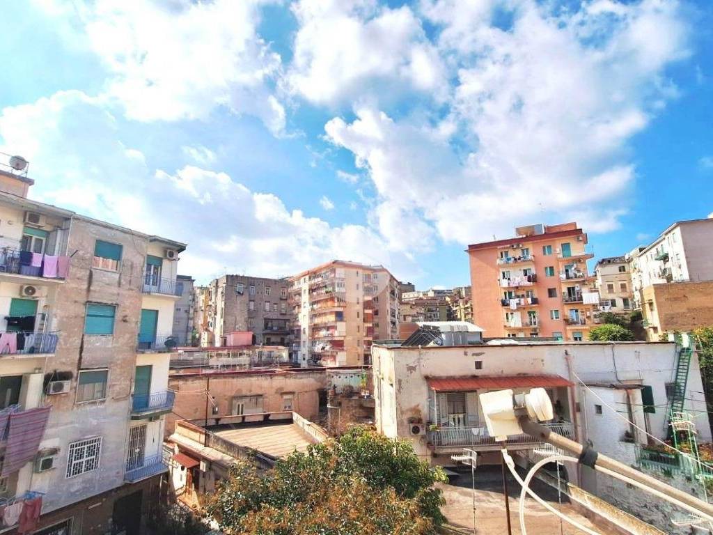 Appartamento a Napoli in Rampe Delle Nocelle, 12 - Foto 4