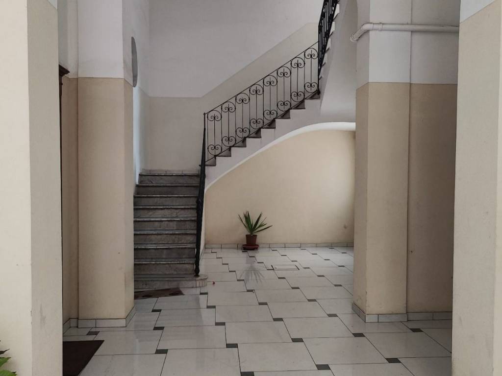 Appartamento a Taranto in Via Dante Alighieri, 18 - Foto 2