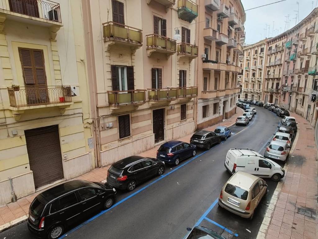Appartamento a Taranto in Via Dante Alighieri, 18 - Foto 4