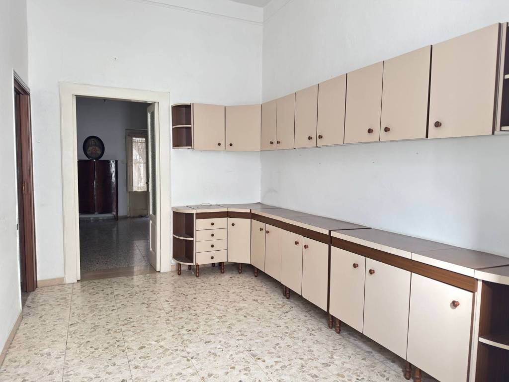 Casa indipendente a Apricena in Via Giacomo Puccini - Foto 2