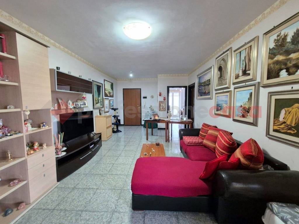 Appartamento a Monopoli in VIA CARDARELLI - Foto 2