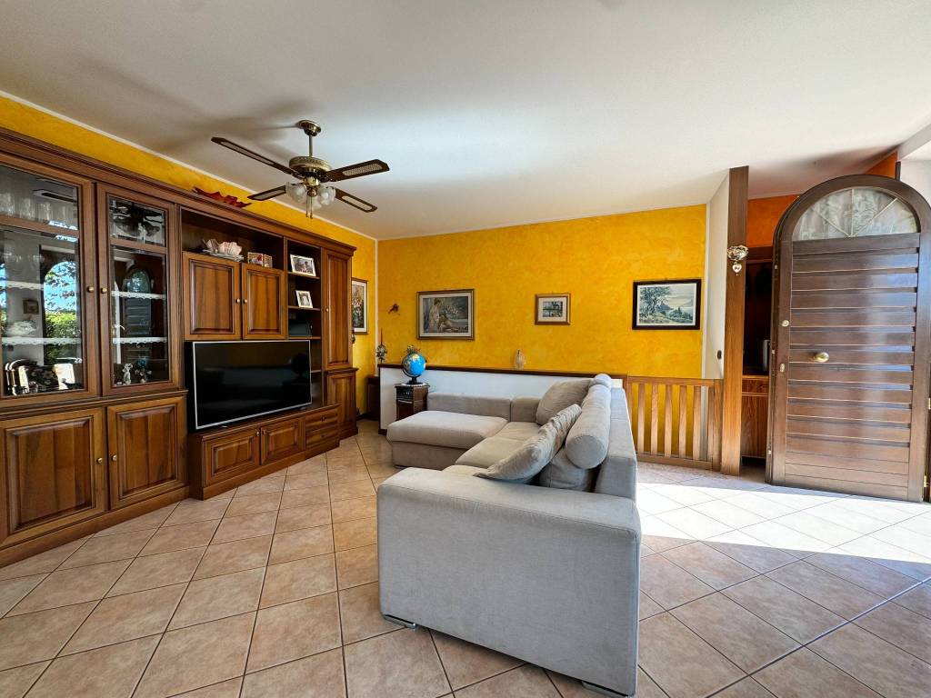 Appartamento a Cavaion veronese in Via Pozzo dell'Amore, 78 - Foto 4