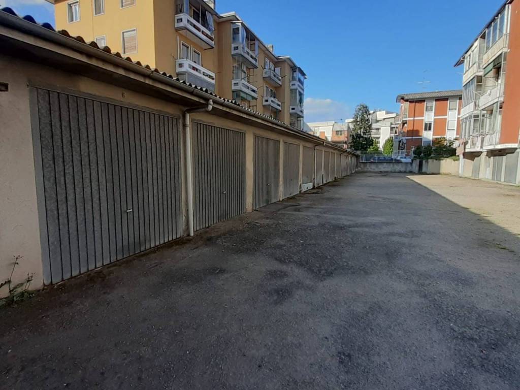 Box / garage a Vercelli in Corso Bormida, 29 - Foto 2
