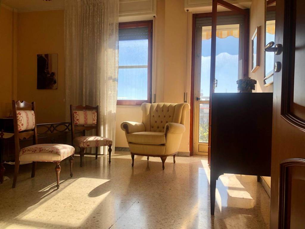 Appartamento a Salerno in Via dei Greci - Foto 4