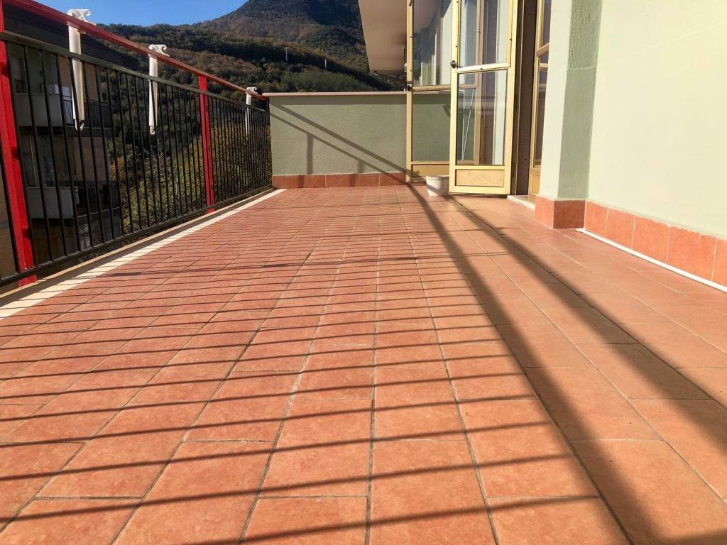 Appartamento a Salerno in Via dei Greci - Foto 5