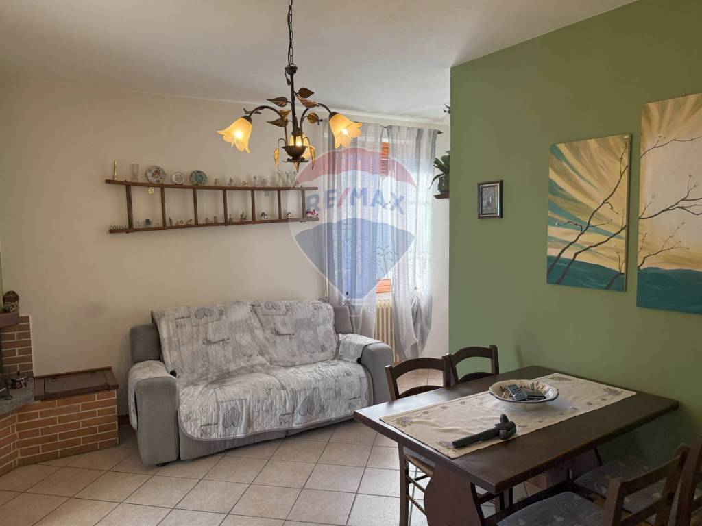 Appartamento a Casalzuigno in Via Malpensata, 9 - Foto 4