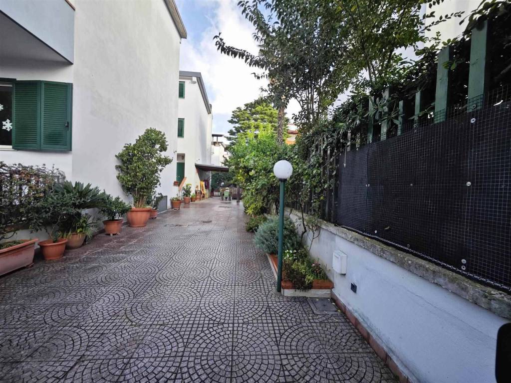Villetta a schiera a Marcianise in Via Francesco De Sanctis - Foto 5