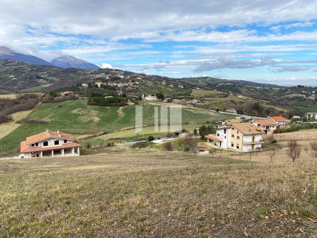 Casa indipendente a Teramo in Colleminuccio - Foto 3