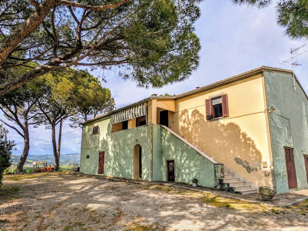 Rustico / casale a Roccastrada - Foto 2