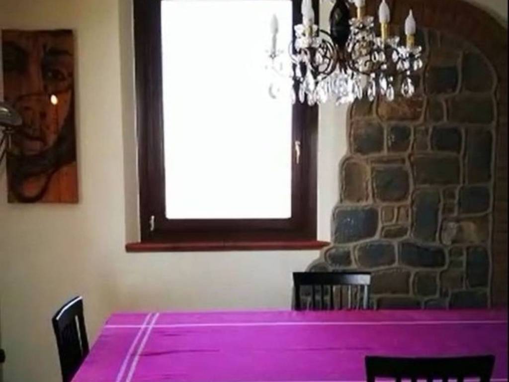 Casa indipendente a Canossa in Provinciale 73 - Foto 3