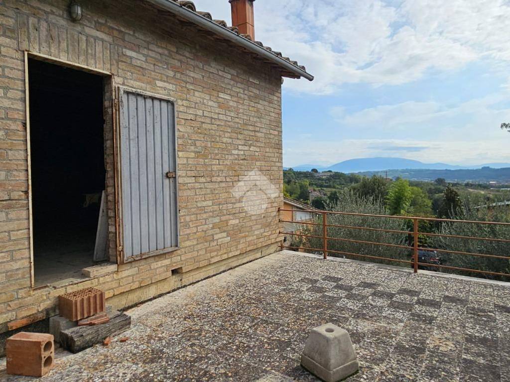 Casa indipendente a Perugia in Strada dei Ferrini, 12 - Foto 4