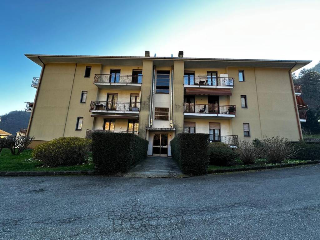 Appartamento a Varallo in Via d'Adda, 35 - Foto 2