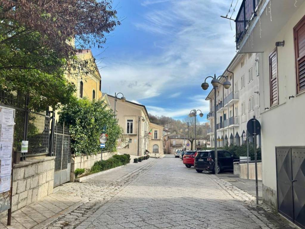 Casa indipendente a San potito ultra in Via Roma - Foto 3
