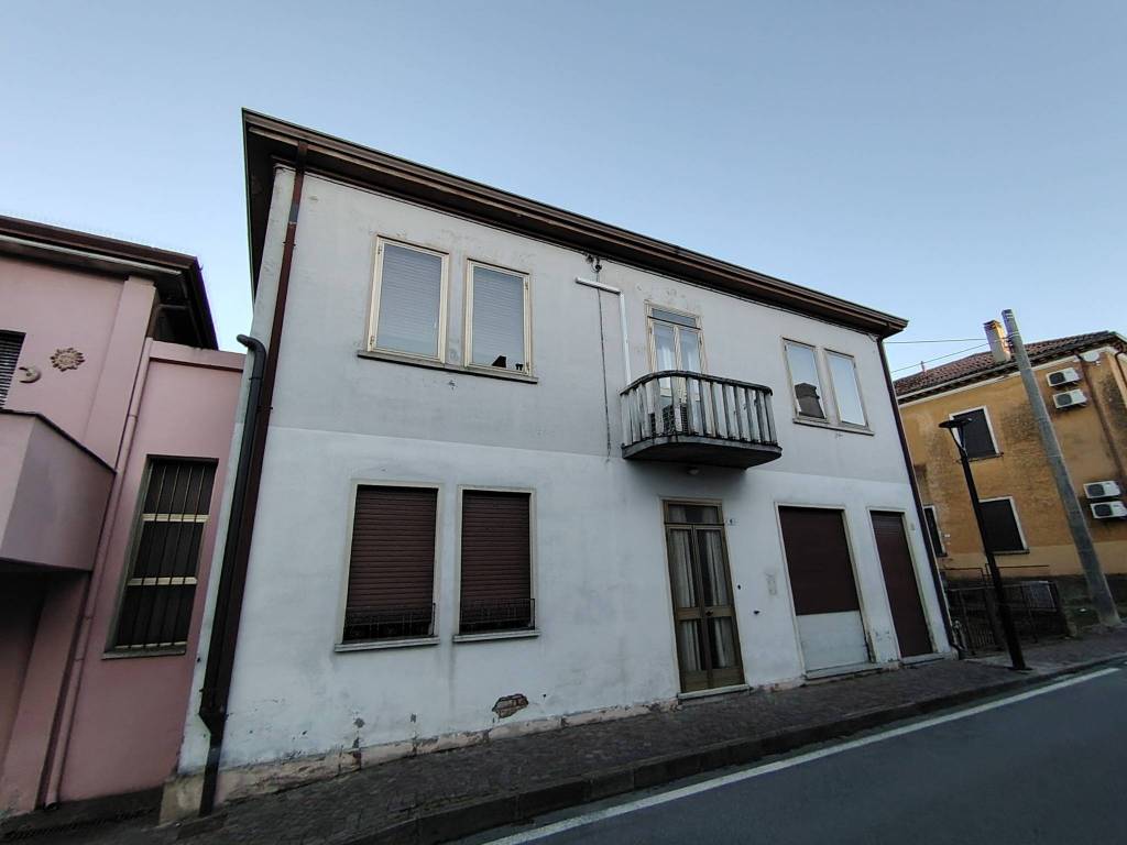 Casa indipendente a Stanghella in Via Giuseppe Verdi, 6 - Foto 2