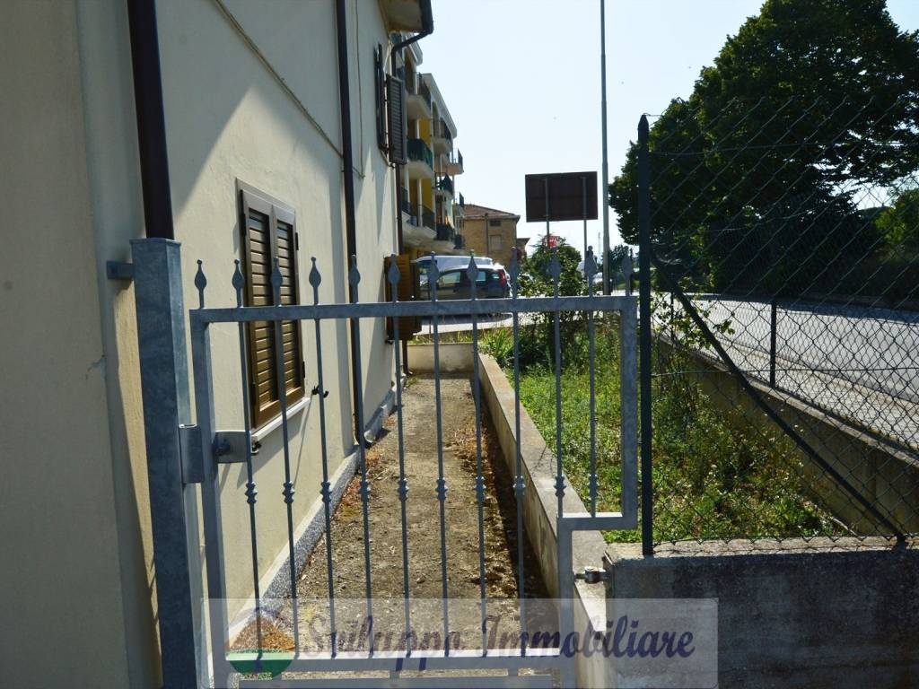 Rustico / casale a Monsampolo del tronto - Foto 3